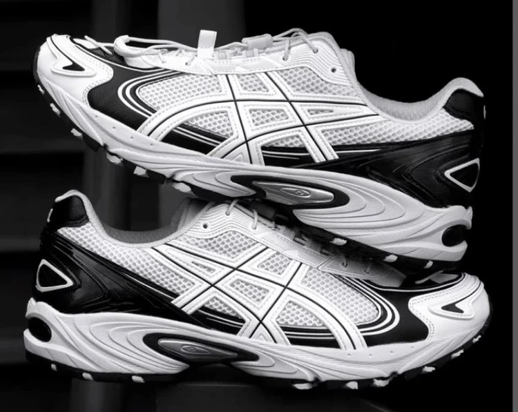 کتونی آسیکس کاهانا تی آر وی4 کیفیت مستر - سایز 40 تا 45 - ASICS Kahana TR V4