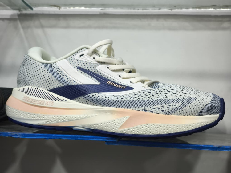کتونی بروکس آدرنالین 24 کیفیت مستر - سایز 40 تا 45 - Brooks Adrenaline GTS 24
