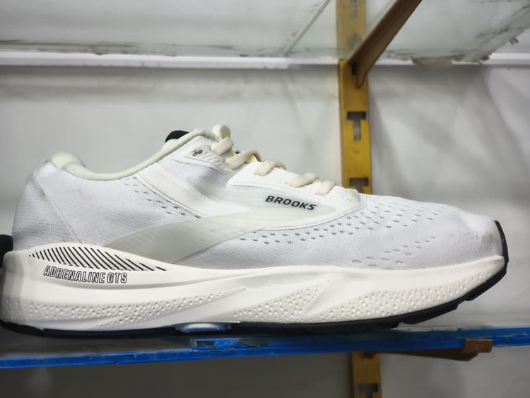 کتونی بروکس آدرنالین 24 کیفیت مستر - سایز 40 تا 45 - Brooks Adrenaline GTS 24