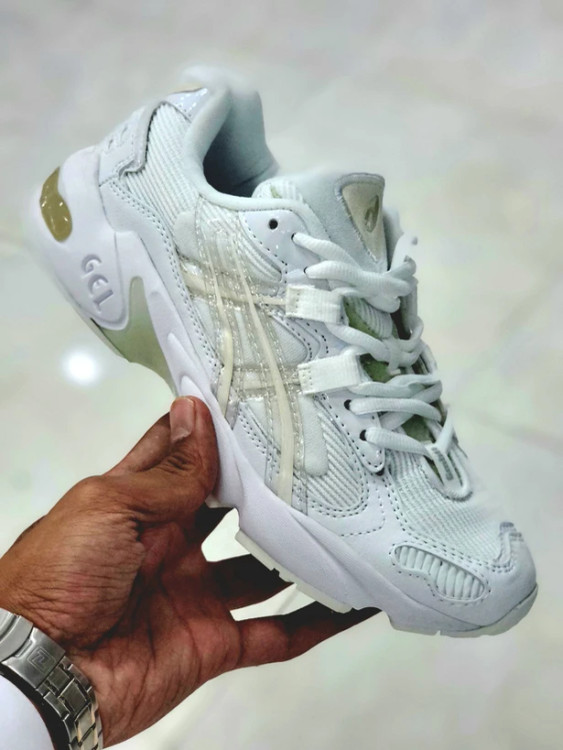 کتونی آسیکس ژل کایانو 5 کیفیت مستر - سایز 40 تا 45 - Asics Gel-Kayano 5
