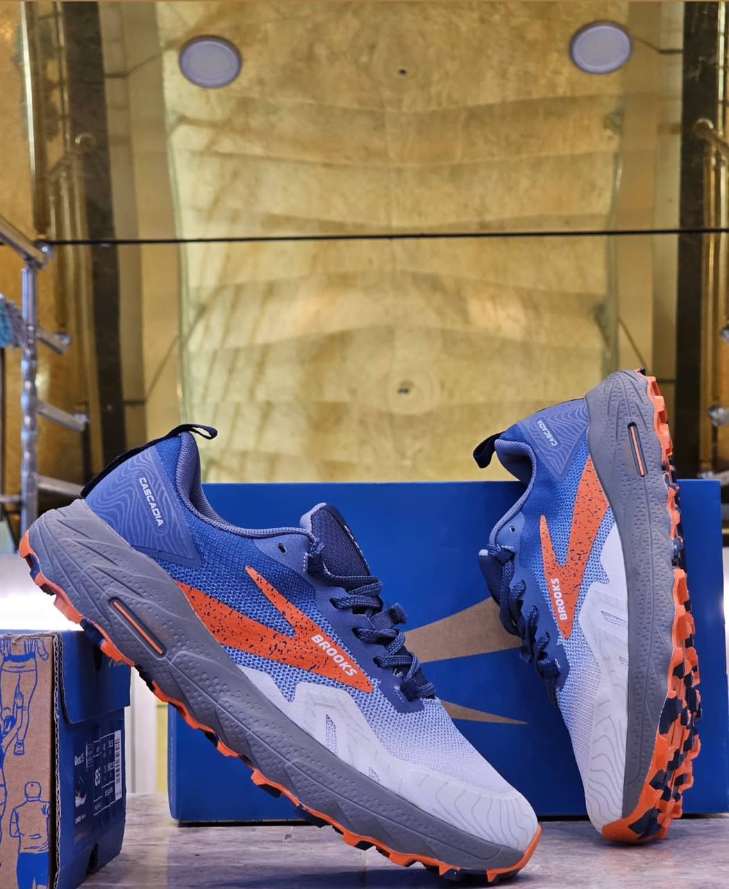 کتونی بروکس کاسکادیا 17 کیفیت مستر ویتنامی - سایز 40 تا 45 - Brooks Cascadia 17