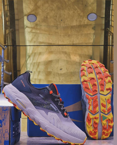 کتونی بروکس کاسکادیا 17 کیفیت مستر ویتنامی - سایز 40 تا 45 - Brooks Cascadia 17