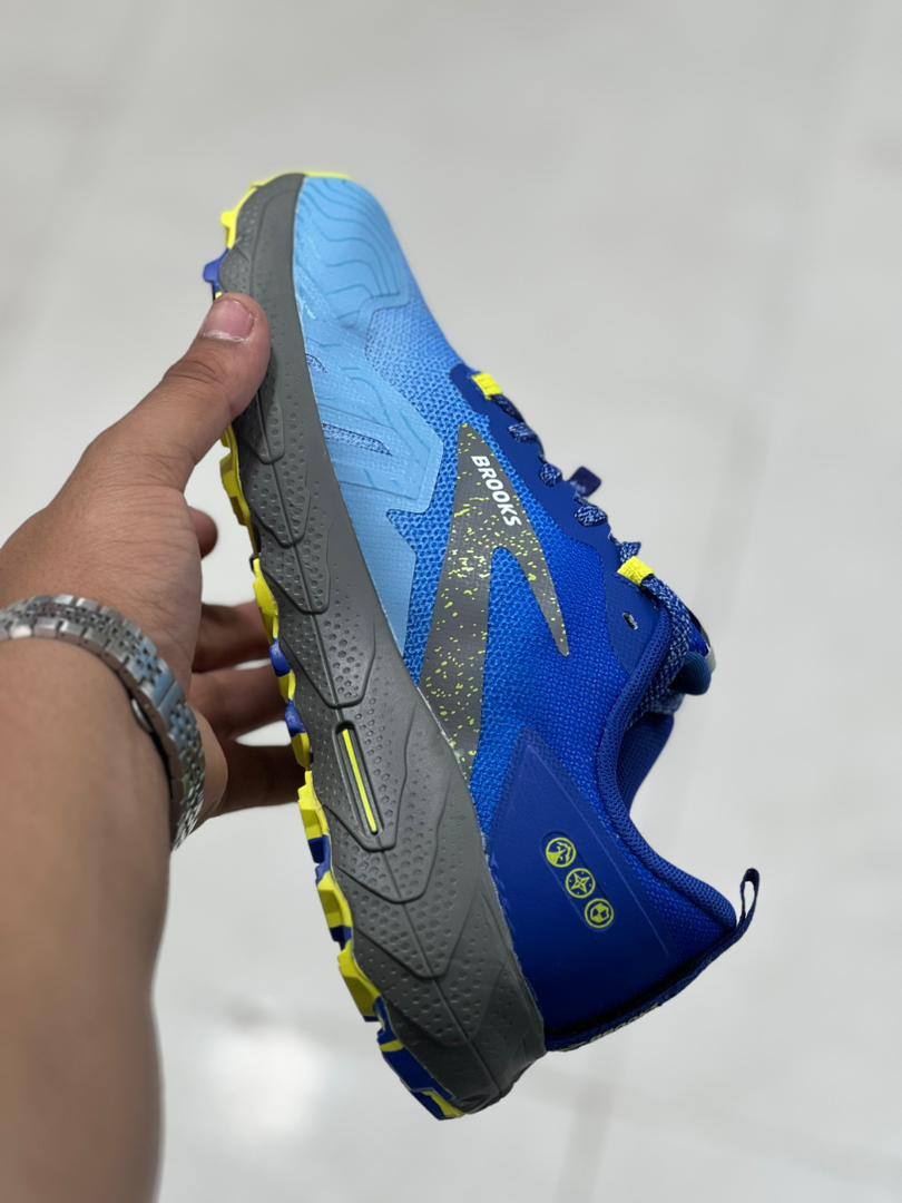 کتونی بروکس کاسکادیا 17 کیفیت مستر ویتنامی - سایز 40 تا 45 - Brooks Cascadia 17