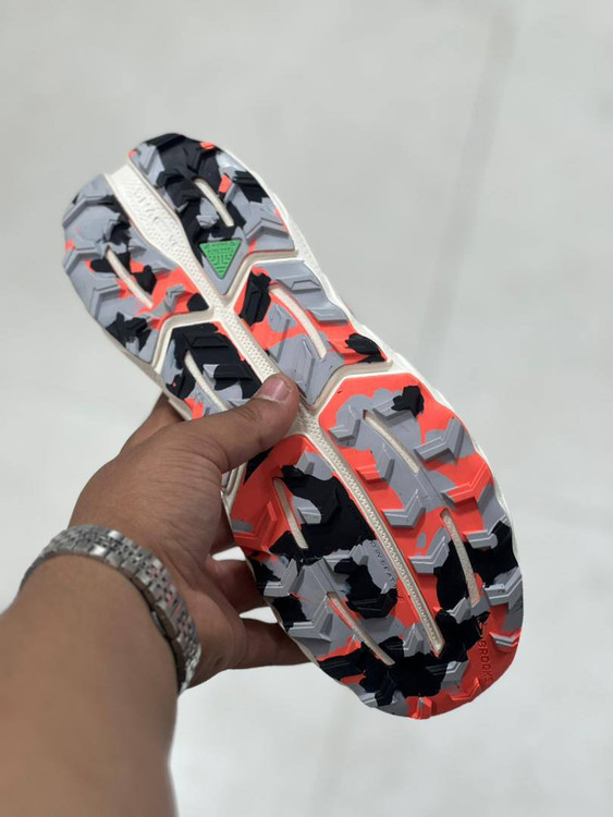 کتونی بروکس کاسکادیا 18 کیفیت مستر ویتنامی - سایز 40 تا 45 - Brooks Cascadia 18