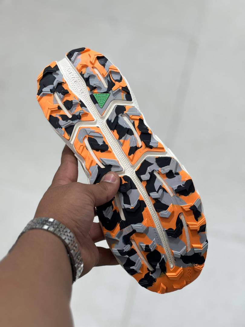 کتونی بروکس کاسکادیا 18 کیفیت مستر ویتنامی - سایز 40 تا 45 - Brooks Cascadia 18