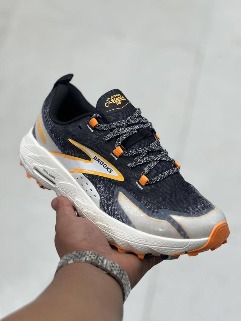 کتونی بروکس کاسکادیا 18 کیفیت مستر ویتنامی - سایز 40 تا 45 - Brooks Cascadia 18