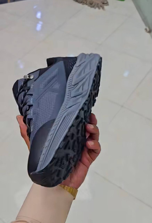 کتونی کلمبیا ضدآب - سایز 40 تا 45 - Columbia GORE-TEX