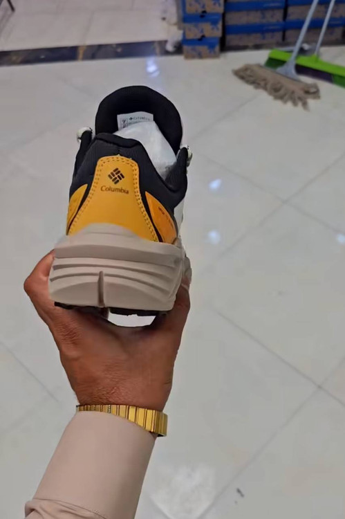 کتونی کلمبیا ضدآب - سایز 40 تا 45 - Columbia GORE-TEX