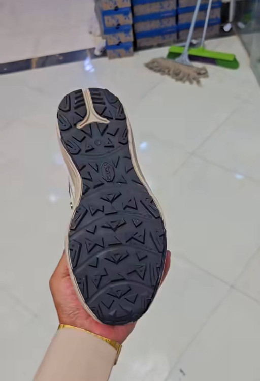 کتونی کلمبیا ضدآب - سایز 40 تا 45 - Columbia GORE-TEX