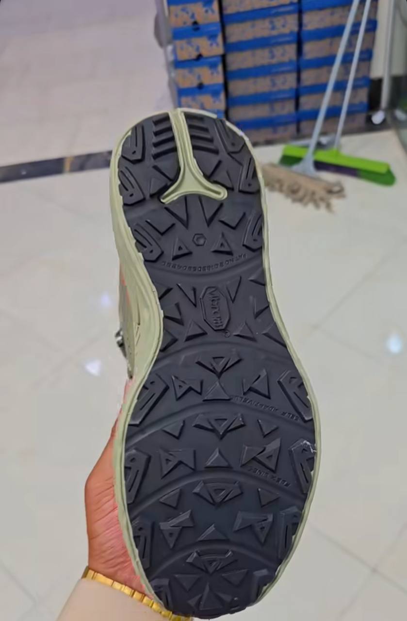 کتونی کلمبیا ضدآب - سایز 40 تا 45 - Columbia GORE-TEX