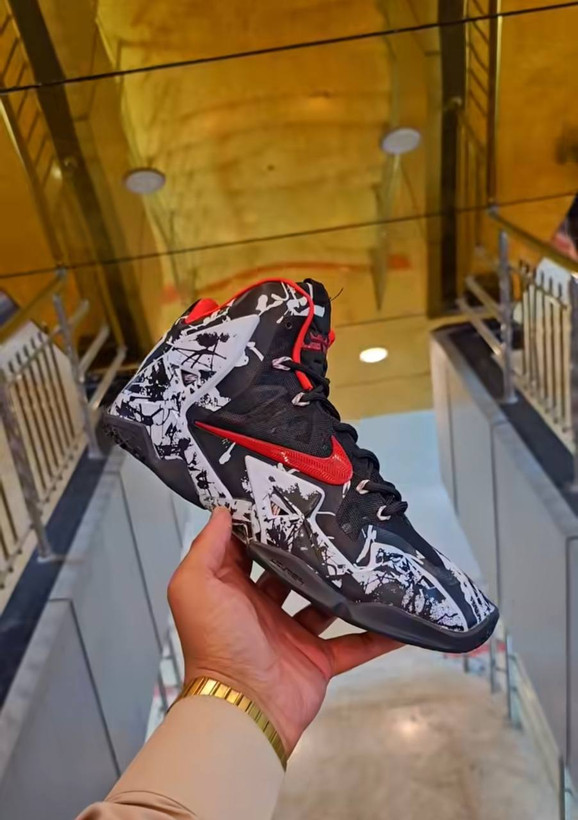 کتونی نایکی لبرون 11 کیفیت مستر - سایز 40 تا 45 - Nike LeBron 11