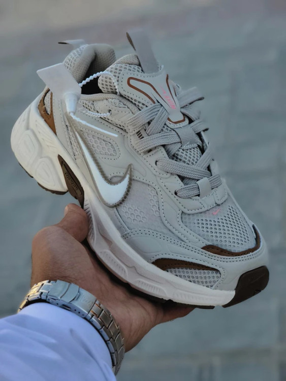 کتونی نایکی وی فایو کی ویتنامی وارداتی - سایز 40 تا 45 - Nike V5k Run