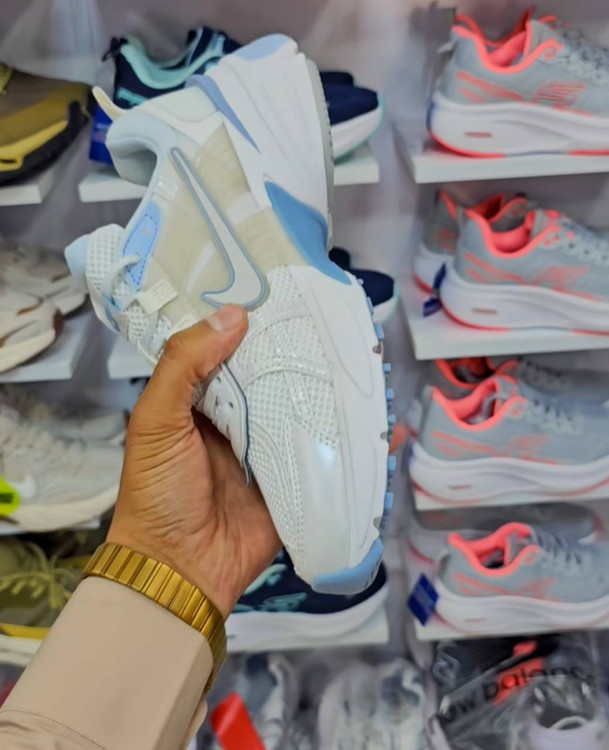 کتونی نایکی وی تو کی کیفیت مستر - سایز 37 تا 40 - Nike V2k Run