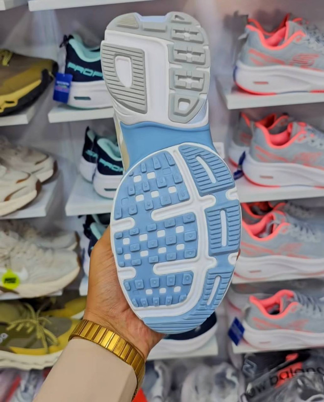 کتونی نایکی وی تو کی کیفیت مستر - سایز 37 تا 40 - Nike V2k Run