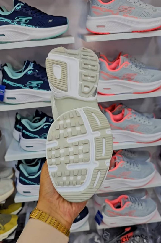کتونی نایکی وی تو کی کیفیت مستر - سایز 37 تا 40 - Nike V2k Run