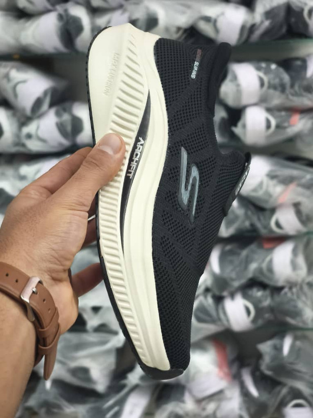 کتونی اسکیچرز کیفیت مستر - سایز 37 تا 40 - Skechers Slip-ins Max Cushioning