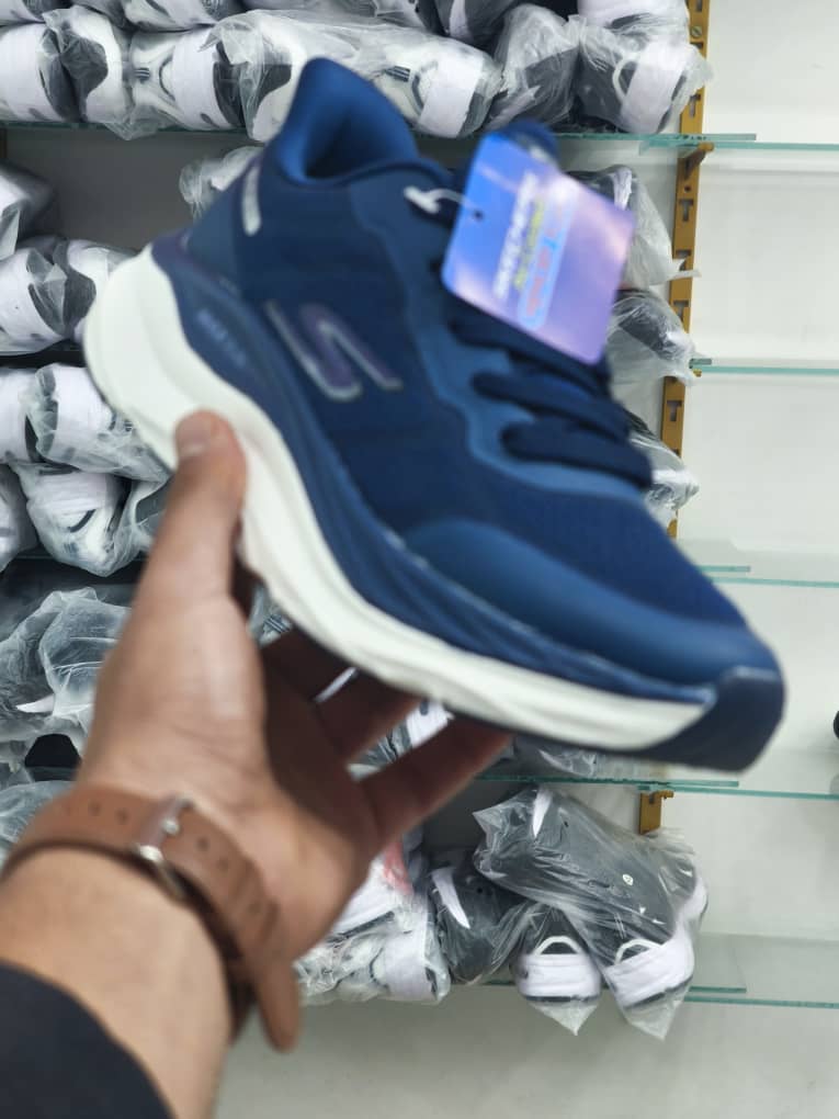 کتونی اسکیچرز کیفیت مستر - سایز 37 تا 40 - Skechers Slip-ins Max Cushioning