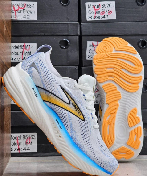 کتونی بروکس گلیسرین 22 ویتنامی وارداتی - سایز 40 تا 45 - Brooks Glycerin GTS 22