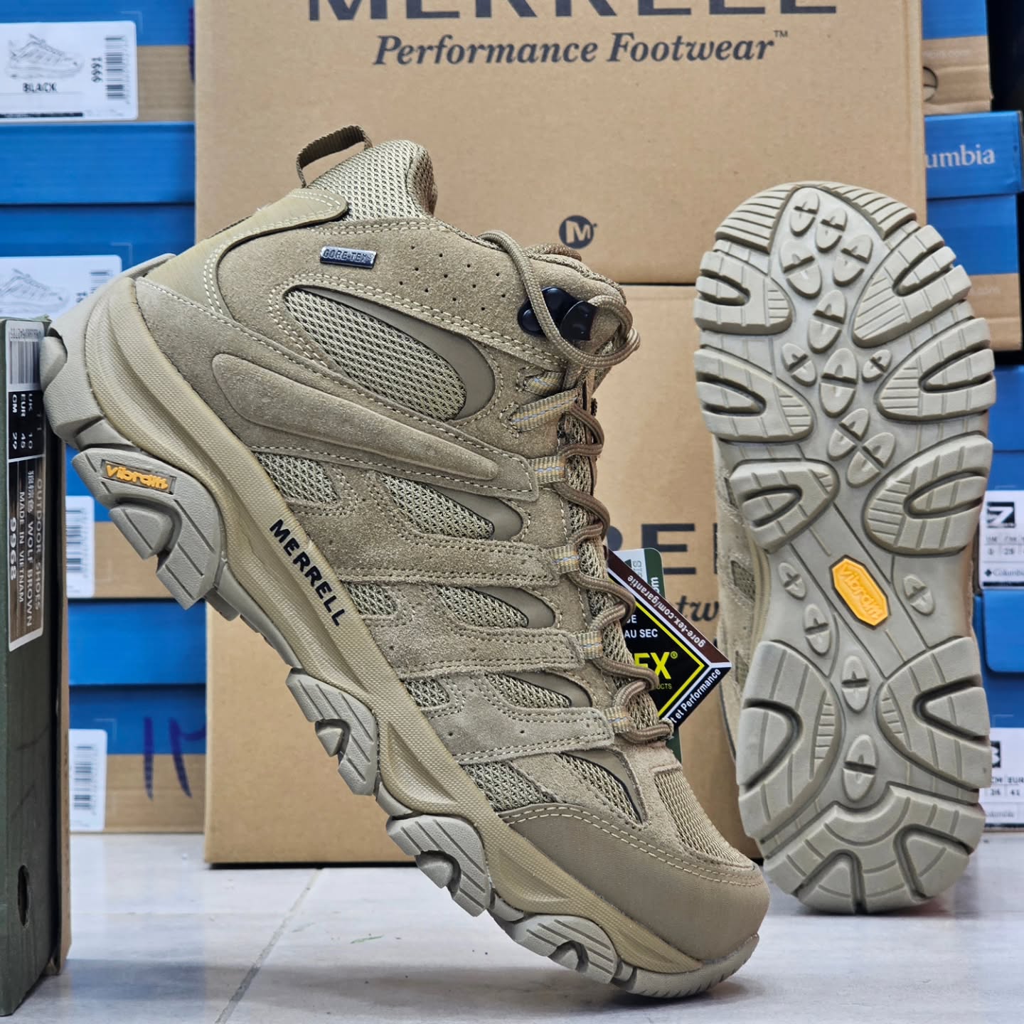 بوت مرل ضدآب کیفیت مستر - سایز 40 تا 45 - Merrell Moab 3 Mid GTX