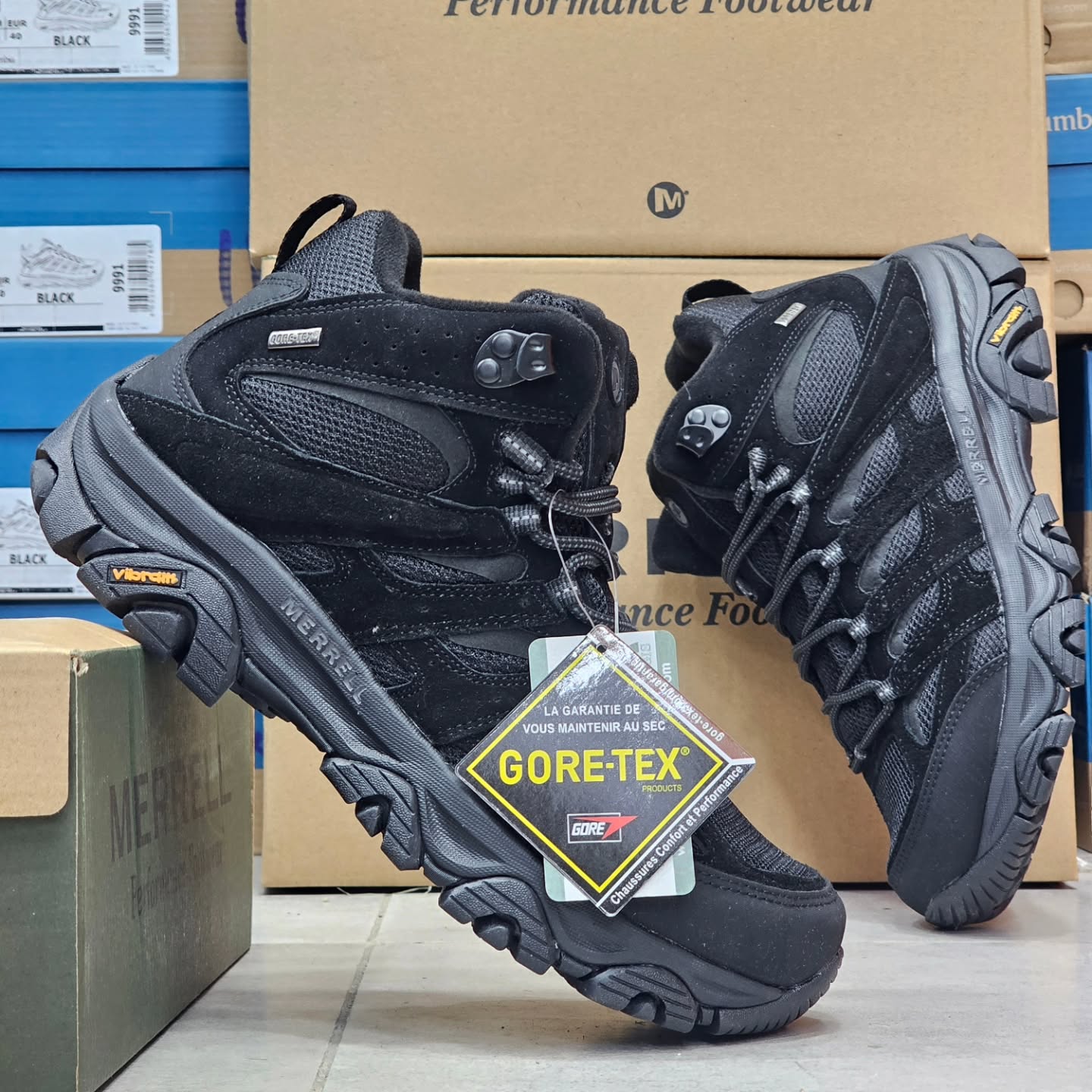 بوت مرل ضدآب کیفیت مستر - سایز 40 تا 45 - Merrell Moab 3 Mid GTX
