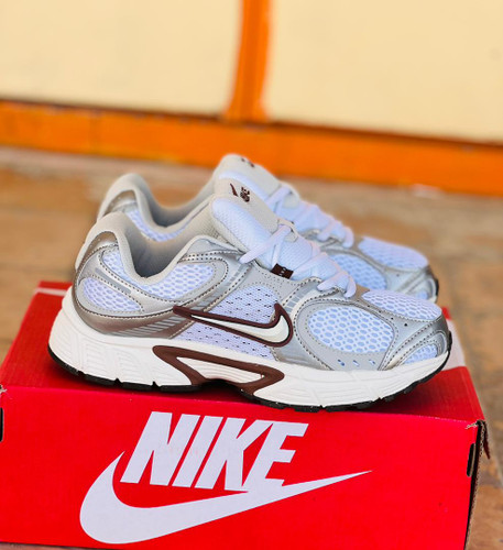 کتونی نایکی V5 RNR کیفیت مستر - سایز 38 تا 45 - Nike V5 RNR