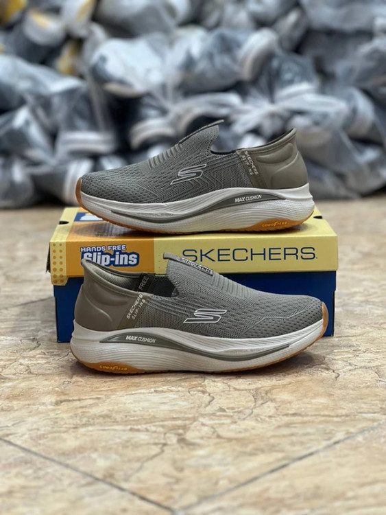 کتونی اسکیچرز کیفیت مستر - سایز 40 تا 45 - Skechers GOwalk Max Cushioning