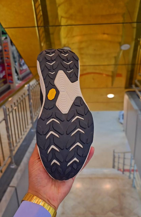 کتونی هوکا ترنسپورت ویتنامی وارداتی - سایز 40 تا 45 - Hoka Transport