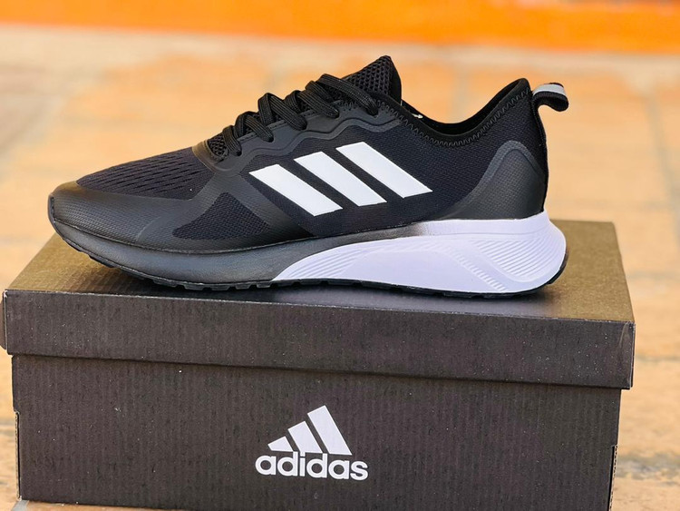 کتونی آدیداس کلودفوم ویتنامی وارداتی - سایز 38 تا 45 - Adidas Cloudfoam