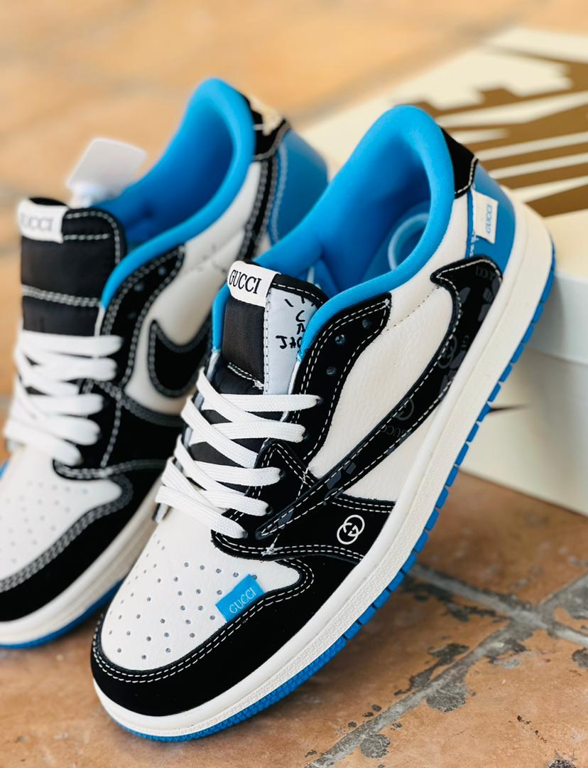 کتونی نایکی ایر جردن 1 تراویس اسکات ویتنامی وارداتی - سایز 40 تا 45 - Nike Air jordan 1 High Travis Scot