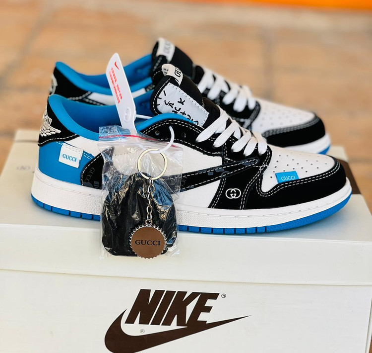 کتونی نایکی ایر جردن 1 تراویس اسکات ویتنامی وارداتی - سایز 40 تا 45 - Nike Air jordan 1 High Travis Scot