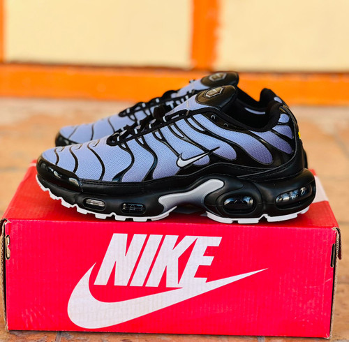 کتونی نایکی ایرمکس پلاس اس ای - سایز 40 تا 45 - Nike Air Max Plus SE