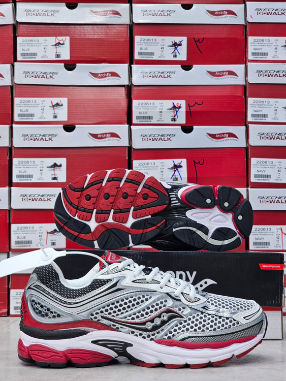 کتونی ساکونی تور درشت کیفیت مستر - سایز 40 تا 45 - Saucony Omni 9