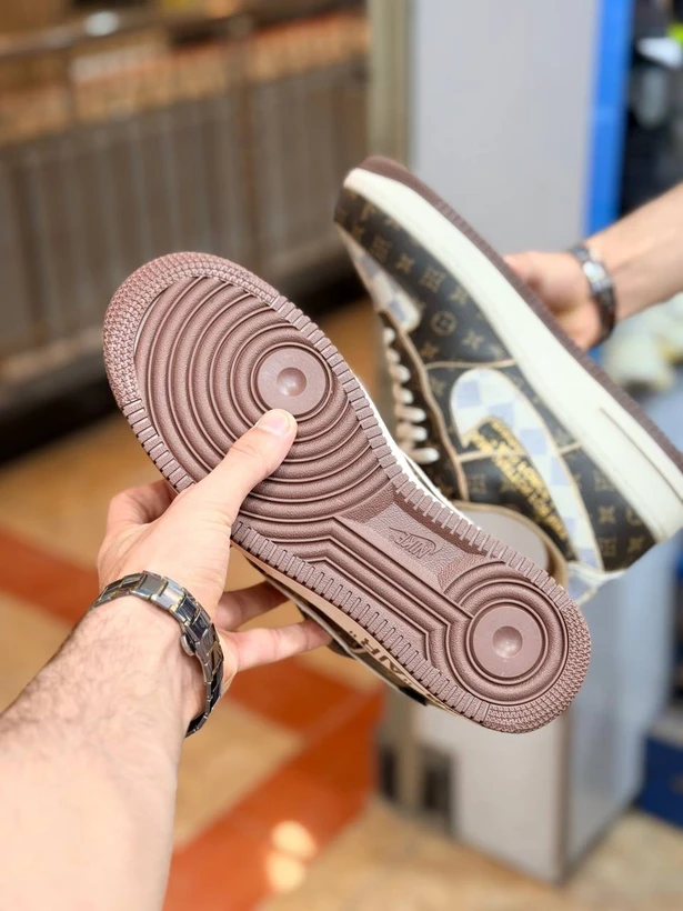کتونی نایکی ایرفورس 1 ال وی ویتنامی وارداتی  - سایز 41 تا 47 - Nike Air Force1 LV
