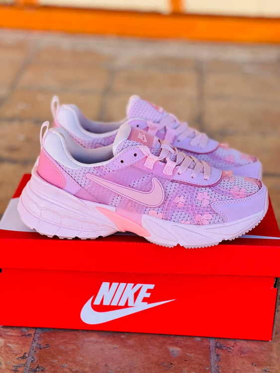 کتونی نایکی وی تو کی کیفیت مستر - سایز 37 تا 40 - Nike V2k Run