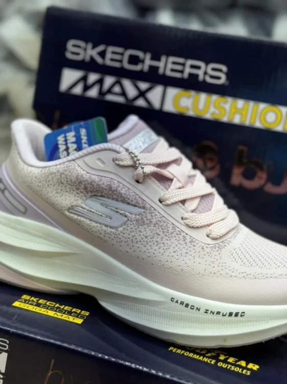 کتونی اسکیچرز هایپر برست کیفیت مستر - سایز 37 تا 40 - Skechers Hyper Burst