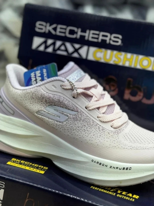 کتونی اسکیچرز هایپر برست کیفیت مستر - سایز 37 تا 40 - Skechers Hyper Burst