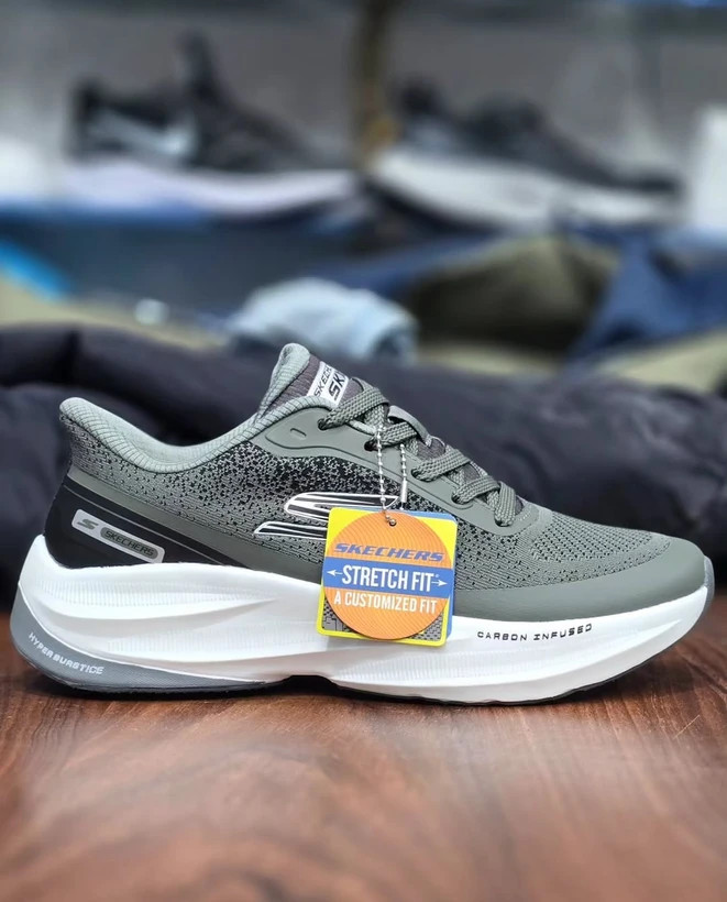 کتونی اسکیچرز هایپر برست کیفیت مستر - سایز 40 تا 45 - Skechers Hyper Burst