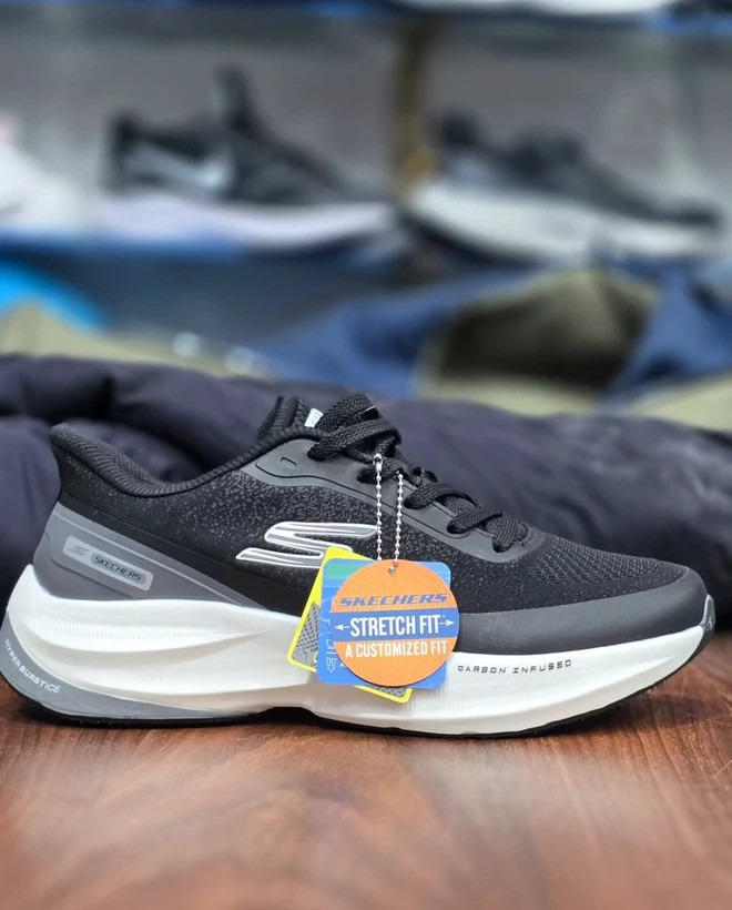 کتونی اسکیچرز هایپر برست کیفیت مستر - سایز 40 تا 45 - Skechers Hyper Burst