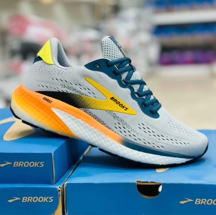 کتونی بروکس گوست 17 کیفیت مستر - سایز 40 تا 45 - Brooks Ghost 17