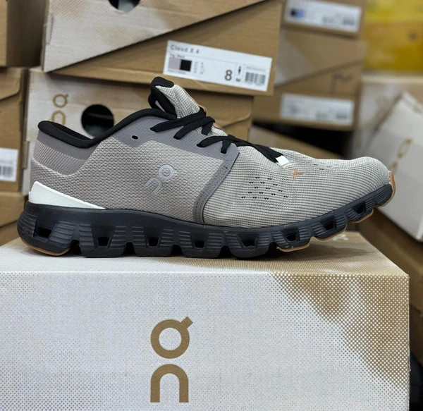 کتونی آن رانینگ کیوسی کلود ایکس 4 - سایز 40 تا 45 - On Running QC Cloud X 4