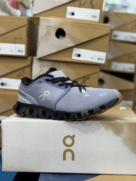 کتونی آن رانینگ کیوسی کلود ایکس 4 - سایز 40 تا 45 - On Running QC Cloud X 4