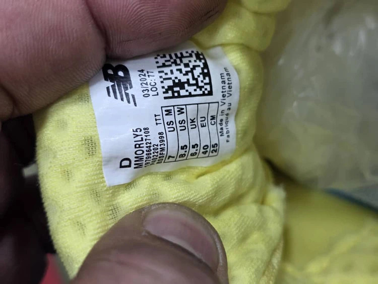 کتونی نیوبالانس 880 کیفیت مستر - سایز 40 تا 45 - New Balance 880