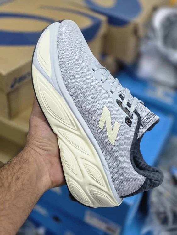 کتونی نیوبالانس 880 کیفیت مستر - سایز 40 تا 45 - New Balance 880