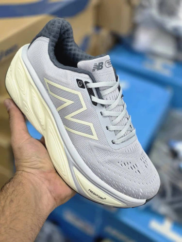 کتونی نیوبالانس 880 کیفیت مستر - سایز 40 تا 45 - New Balance 880