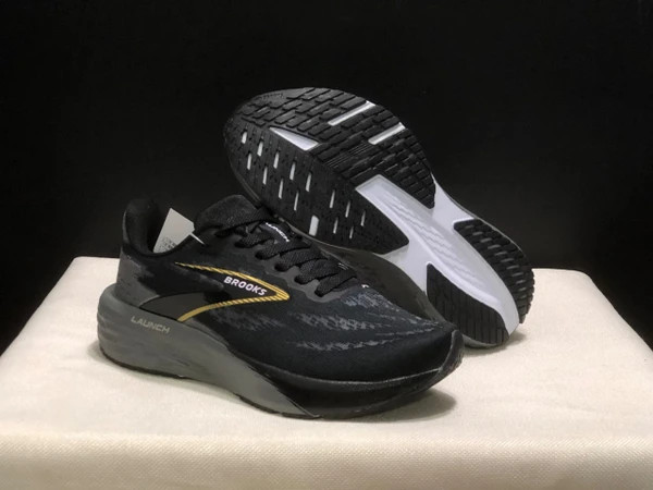 کتونی بروکس لانچ 11 کیفیت مستر - سایز 40 تا 45 - Brooks Launch 11