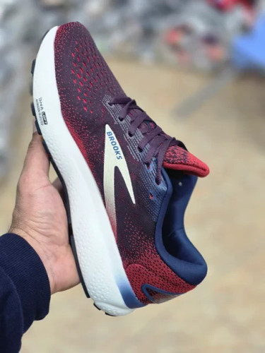 کتونی بروکس گوست 16 کیفیت مستر - سایز 40 تا 45 - Brooks Ghost 16