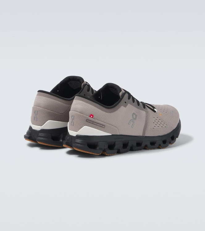 کتونی آن رانینگ کیوسی کلود ایکس 4 - سایز 40 تا 45 - On Running QC Cloud X 4