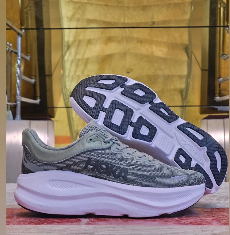 کتونی هوکا باندی 9 کیفیت مستر - سایز 40 تا 45 - Hoka Bondi 9