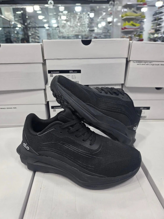 کتونی الو رانر کیفیت مستر - سایز 40 تا 45 - Alo Runner