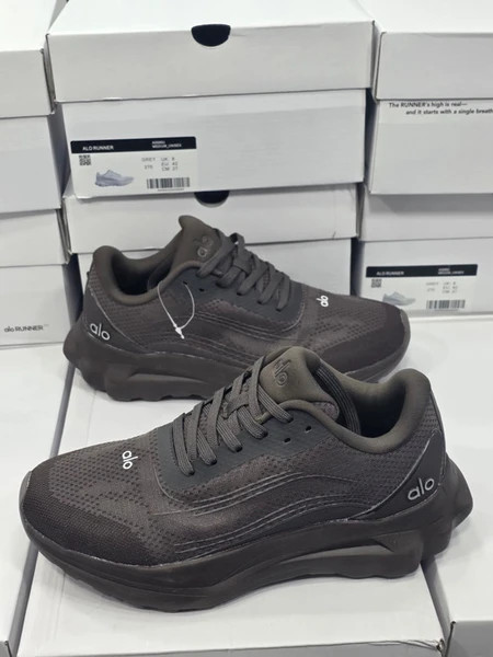 کتونی الو رانر کیفیت مستر - سایز 40 تا 45 - Alo Runner